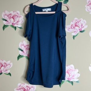 Peyton Bre  Cold Shoulder Top.   DD-11